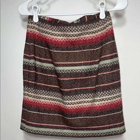 Red and Brown Mini Wrap Skirt for Casual Occasions - Picture 5 of 11